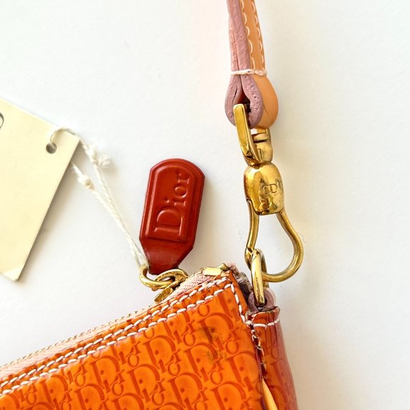 Dior Saddle Bag - Picture 2 of 9